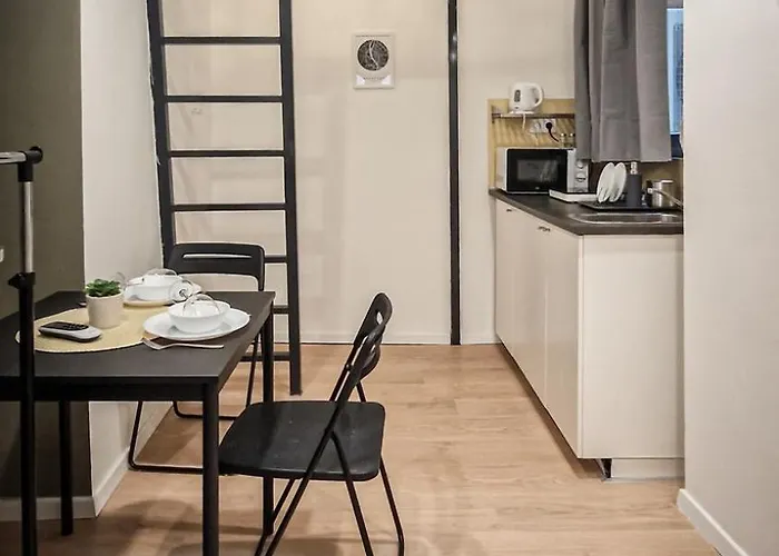 Red Viking Tiny Apartament Budapesta