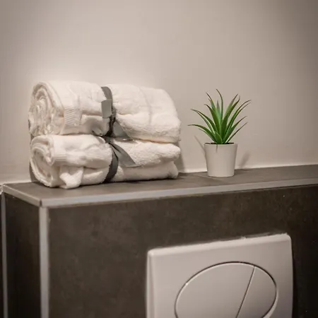 Red Viking Tiny Budapeszt